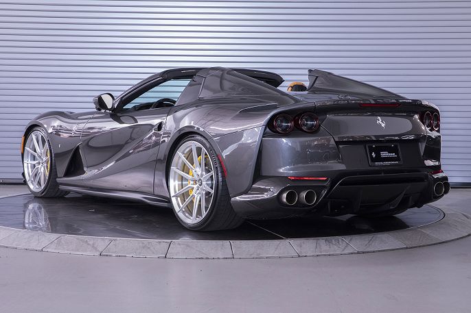 2022 Ferrari 812 GTS
