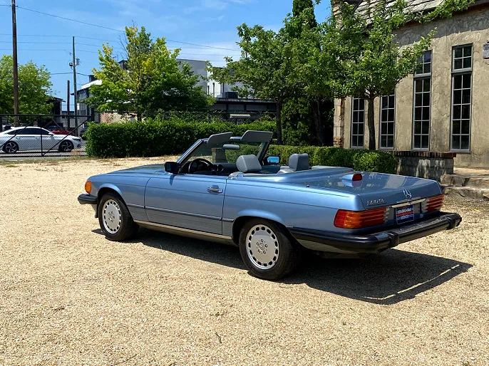 1987 Mercedes-Benz 560