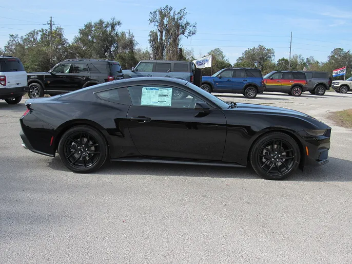 2025 Ford Mustang