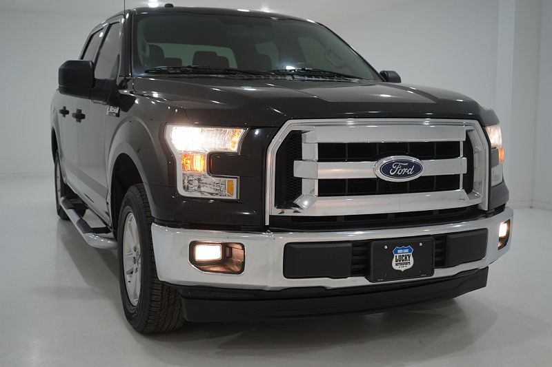 2017 Ford F-150 null image 32