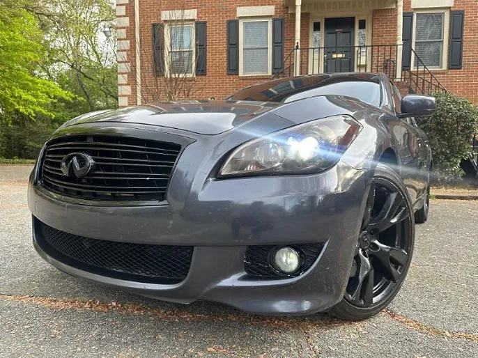 2011 Infiniti M37