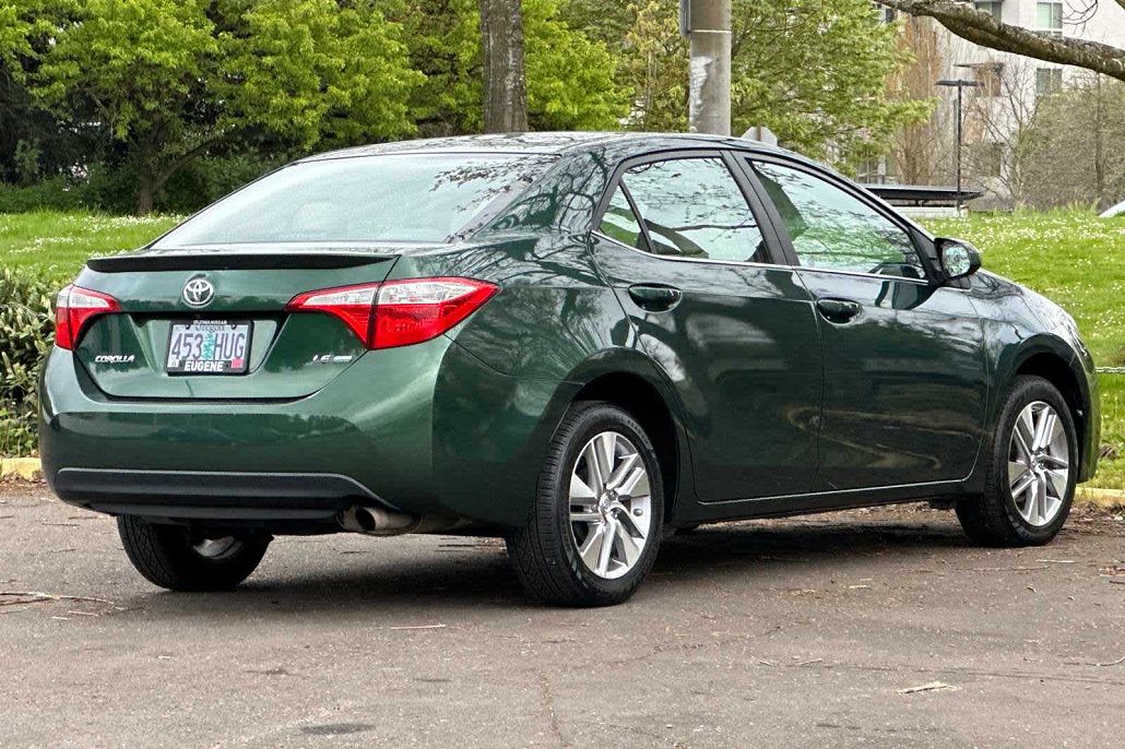 2015 Toyota Corolla LE Eco image 1