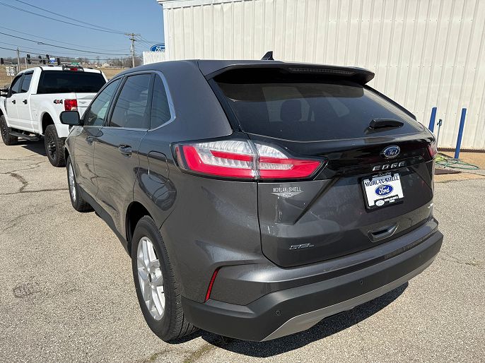 2023 Ford Edge