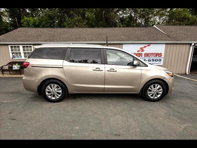 2016 Kia Sedona
