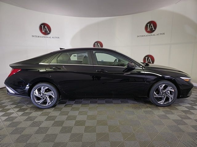 2025 Hyundai Elantra