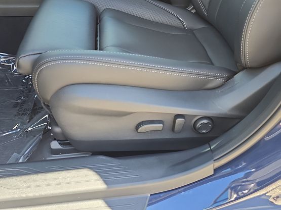 2025 Subaru Legacy Touring XT photo 10