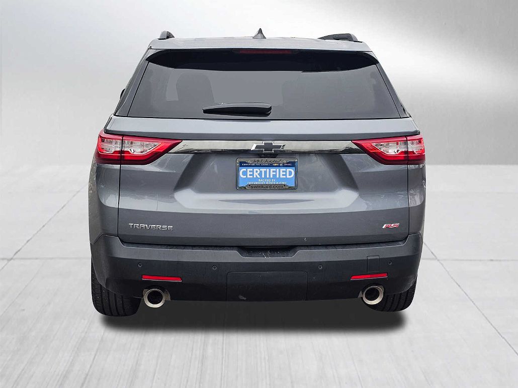 2021 Chevrolet Traverse RS image 3