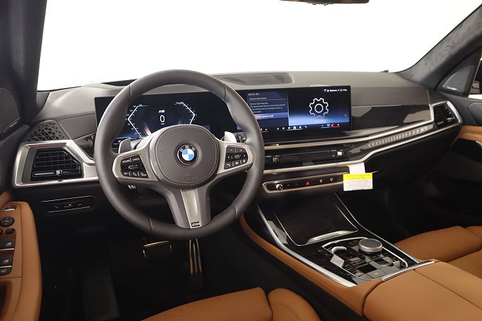 2026 BMW X7