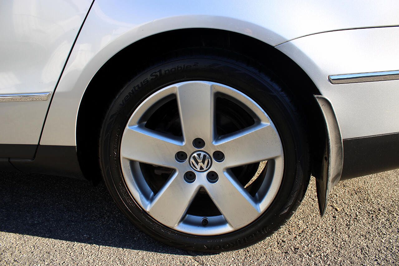 2008 Volkswagen Passat Komfort image 7