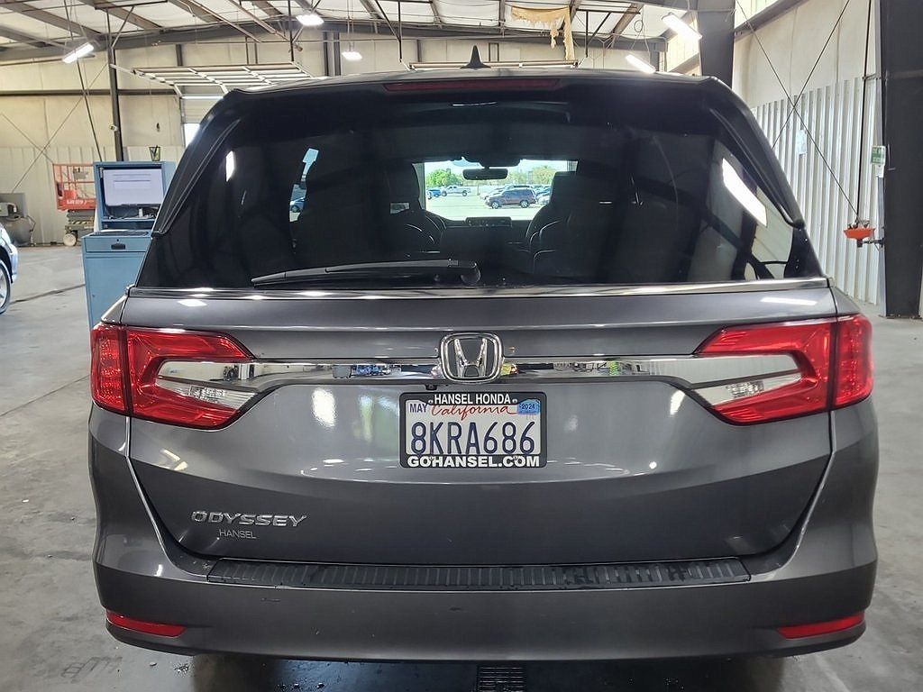 2019 Honda Odyssey EX image 2