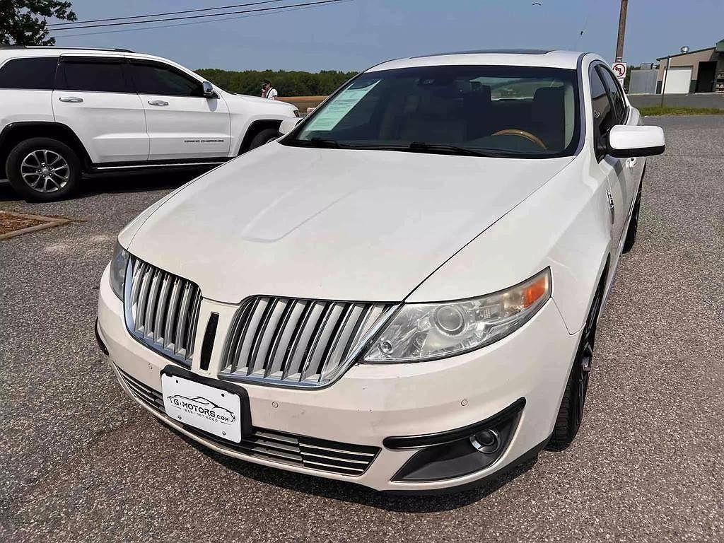 2011 Lincoln MKS null image 10