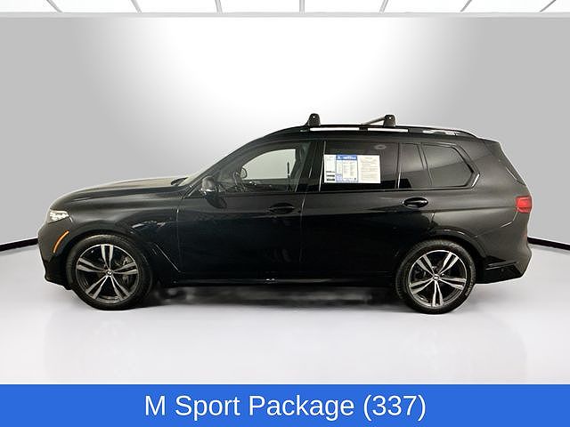 2022 BMW X7