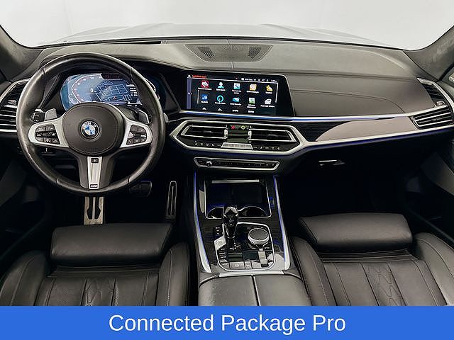 2022 BMW X7