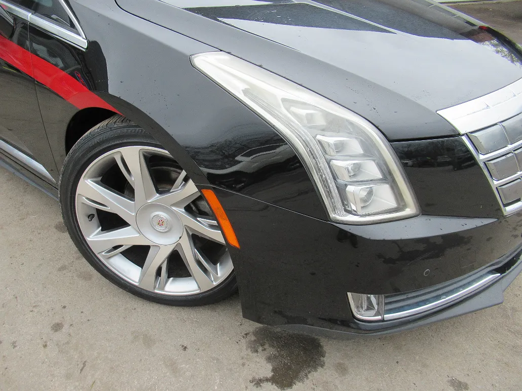 2014 Cadillac ELR null image 2
