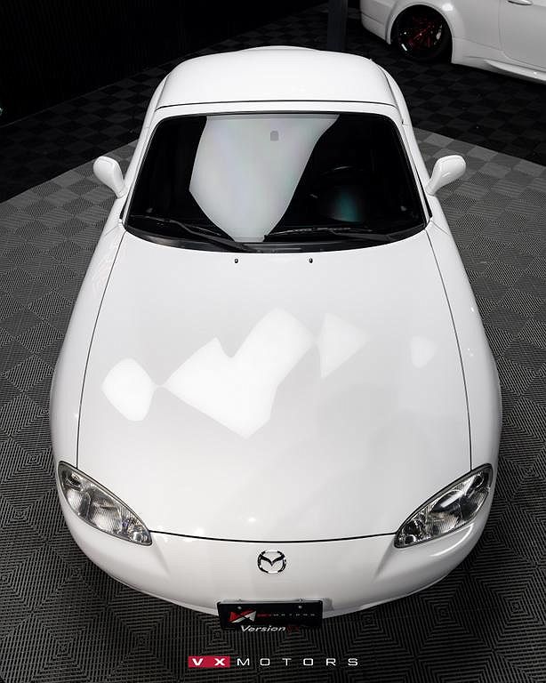 2001 Mazda Miata null image 3