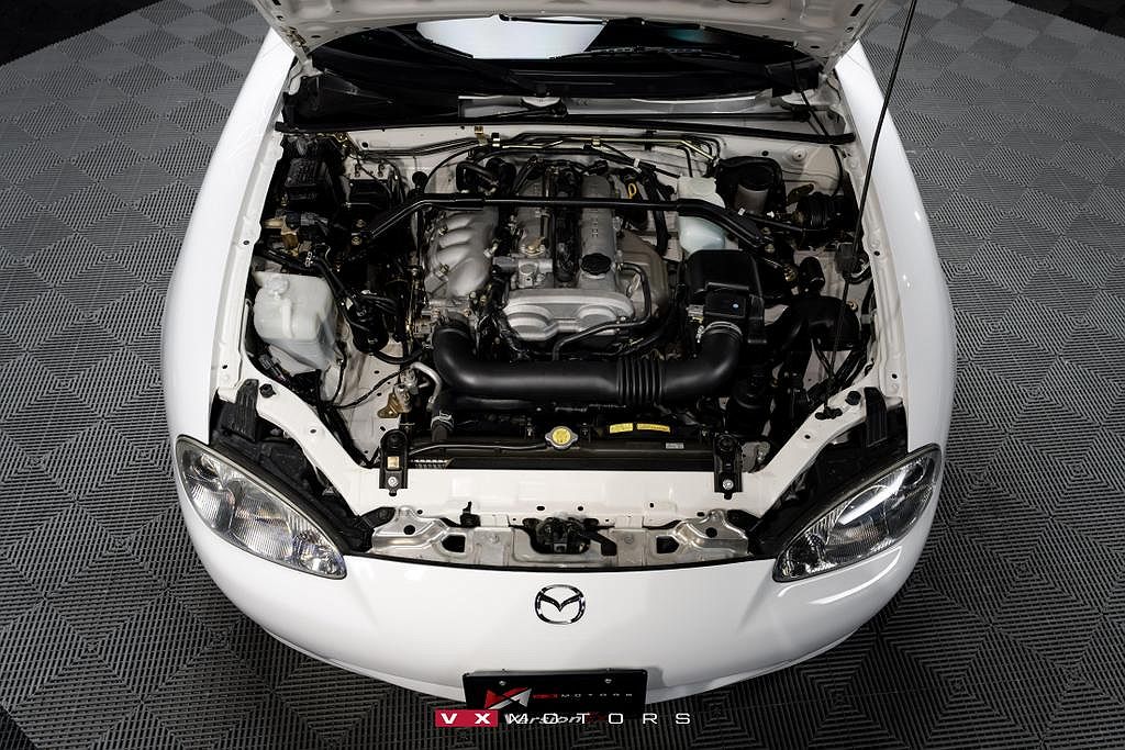 2001 Mazda Miata null image 4