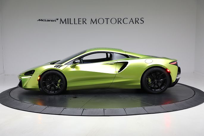 2024 Mclaren Artura