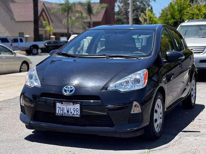 2014 Toyota Prius c