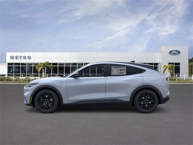 2025 Ford Mustang Mach-E