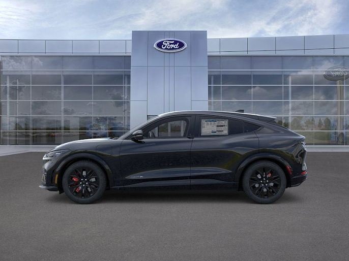 2025 Ford Mustang Mach-E