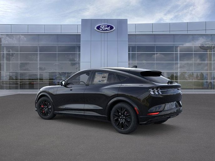 2025 Ford Mustang Mach-E