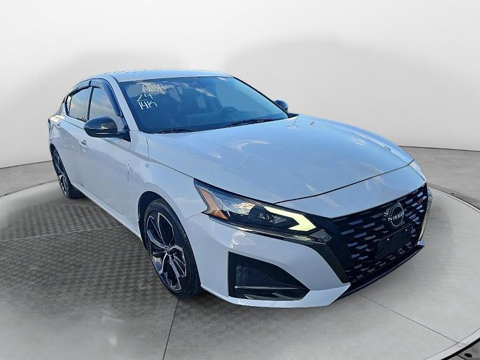 2024 Nissan Altima