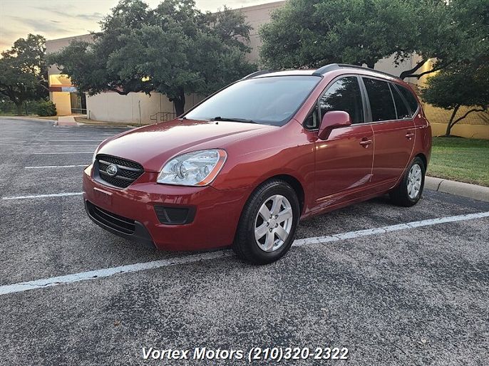 2008 Kia Rondo