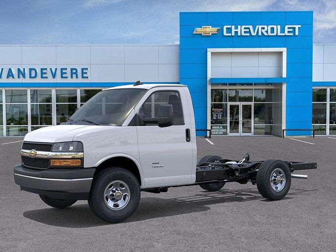 2025 Chevrolet Express