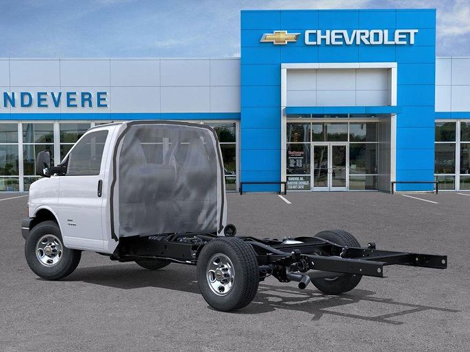 2025 Chevrolet Express