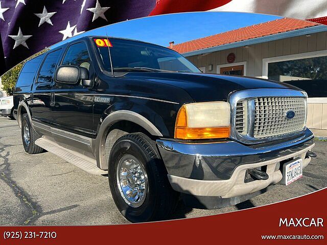 2001 Ford Excursion Limited image 1
