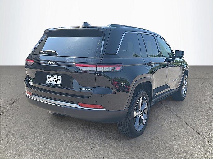 2026 Jeep Grand Cherokee