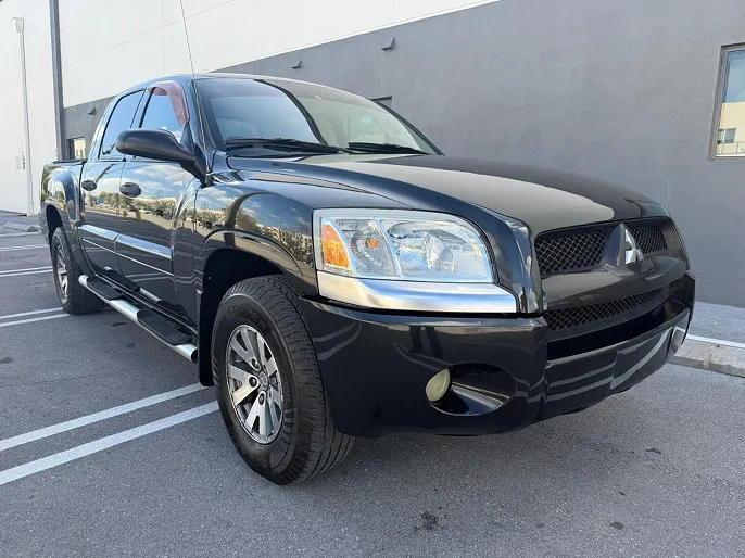2008 Mitsubishi Raider