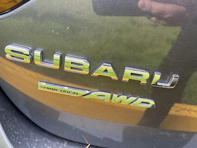 2022 Subaru Legacy Limited image 4