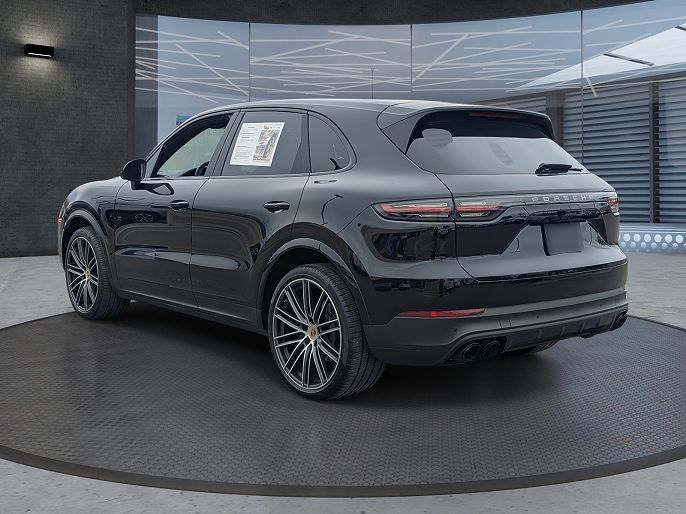 2022 Porsche Cayenne