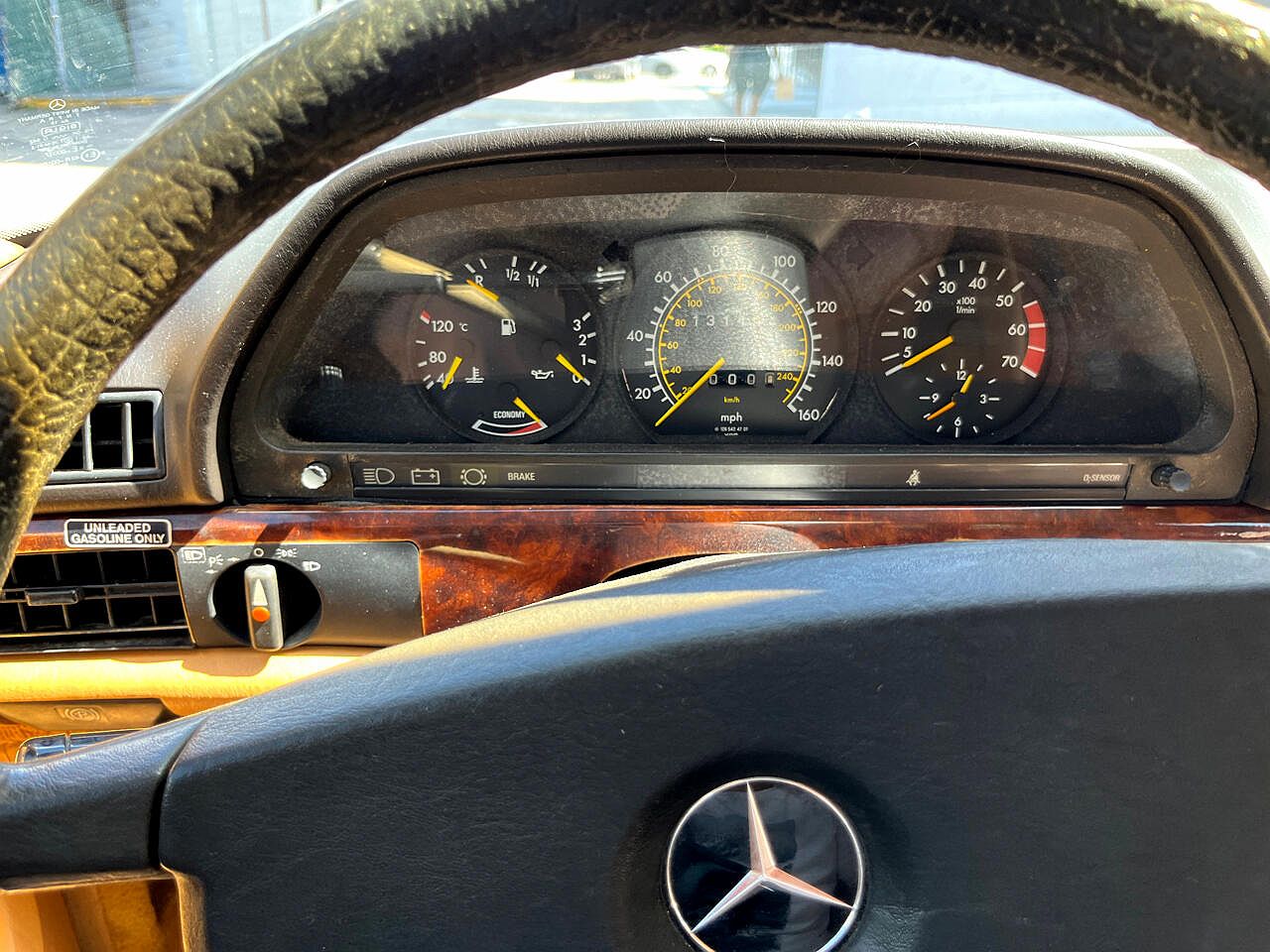 1983 Mercedes-Benz 380 SEL image 20