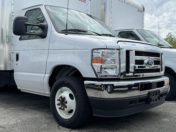 2024 Ford Econoline