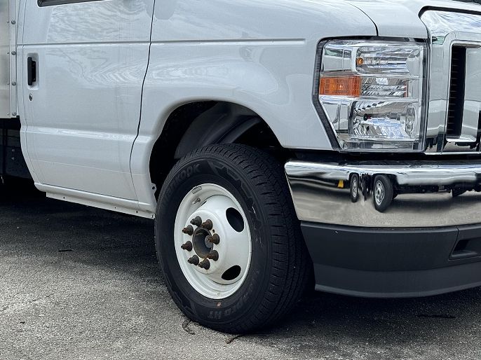 2024 Ford Econoline