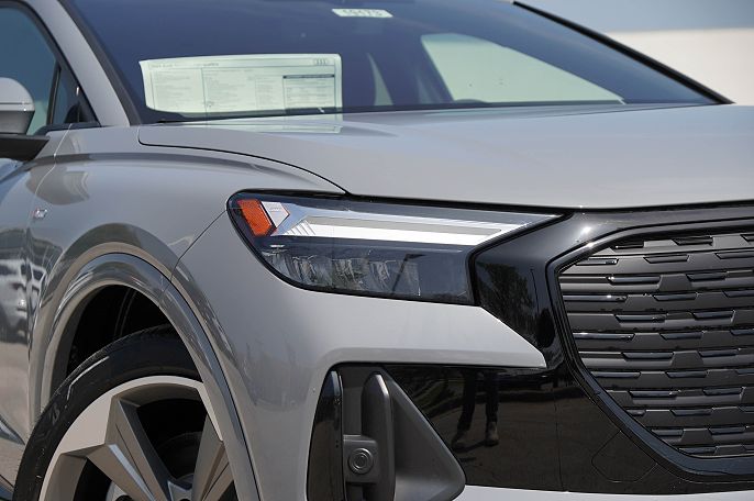 2025 Audi Q4 e-tron