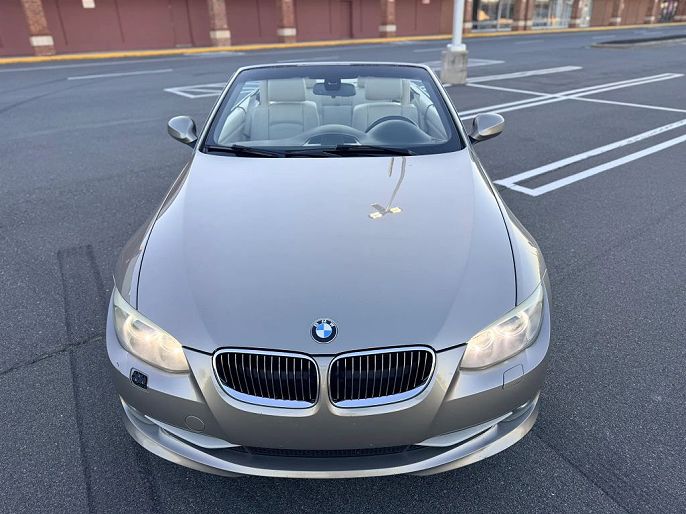 2011 BMW 3 Series