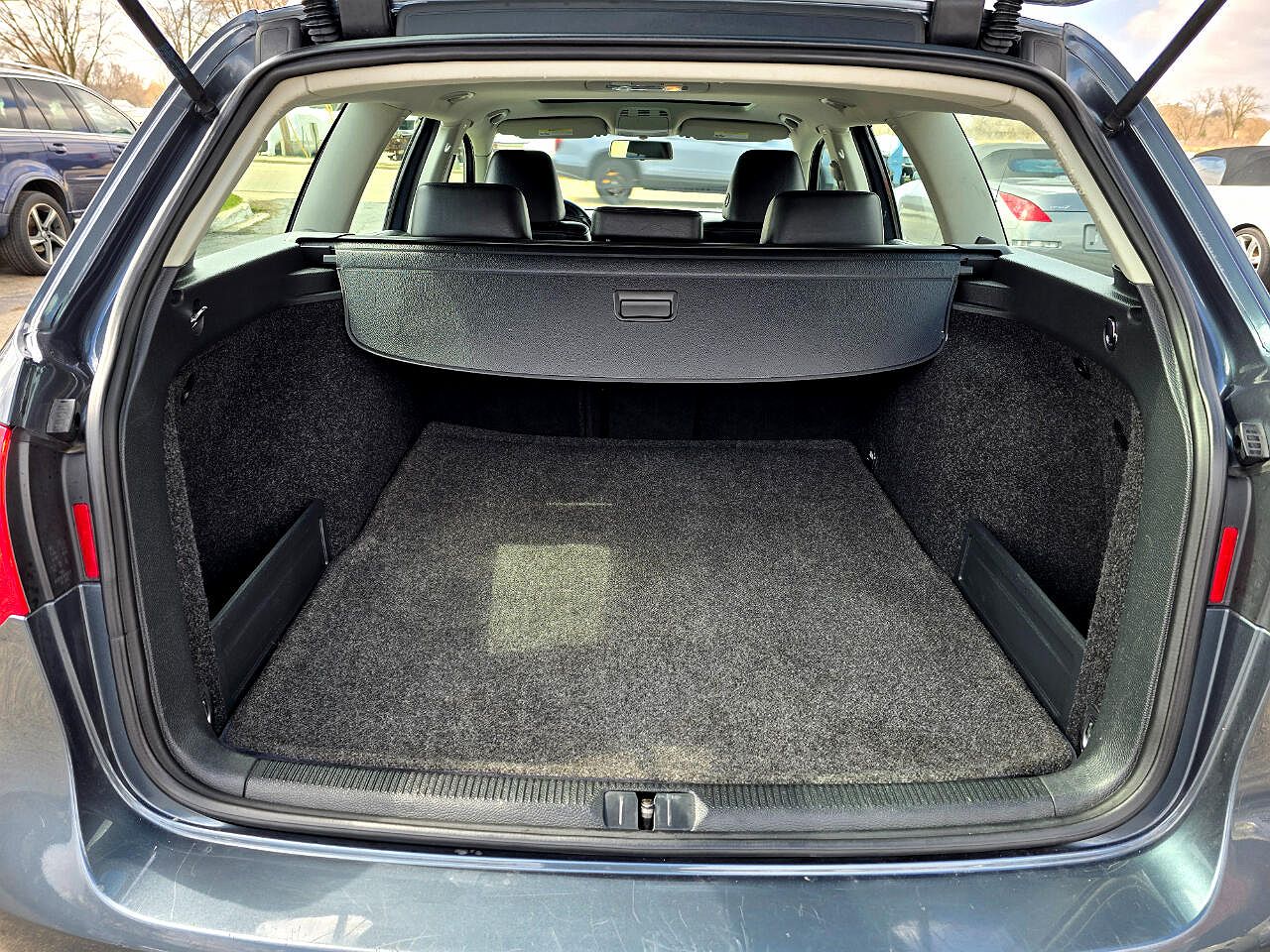 2010 Volkswagen Passat Komfort image 20