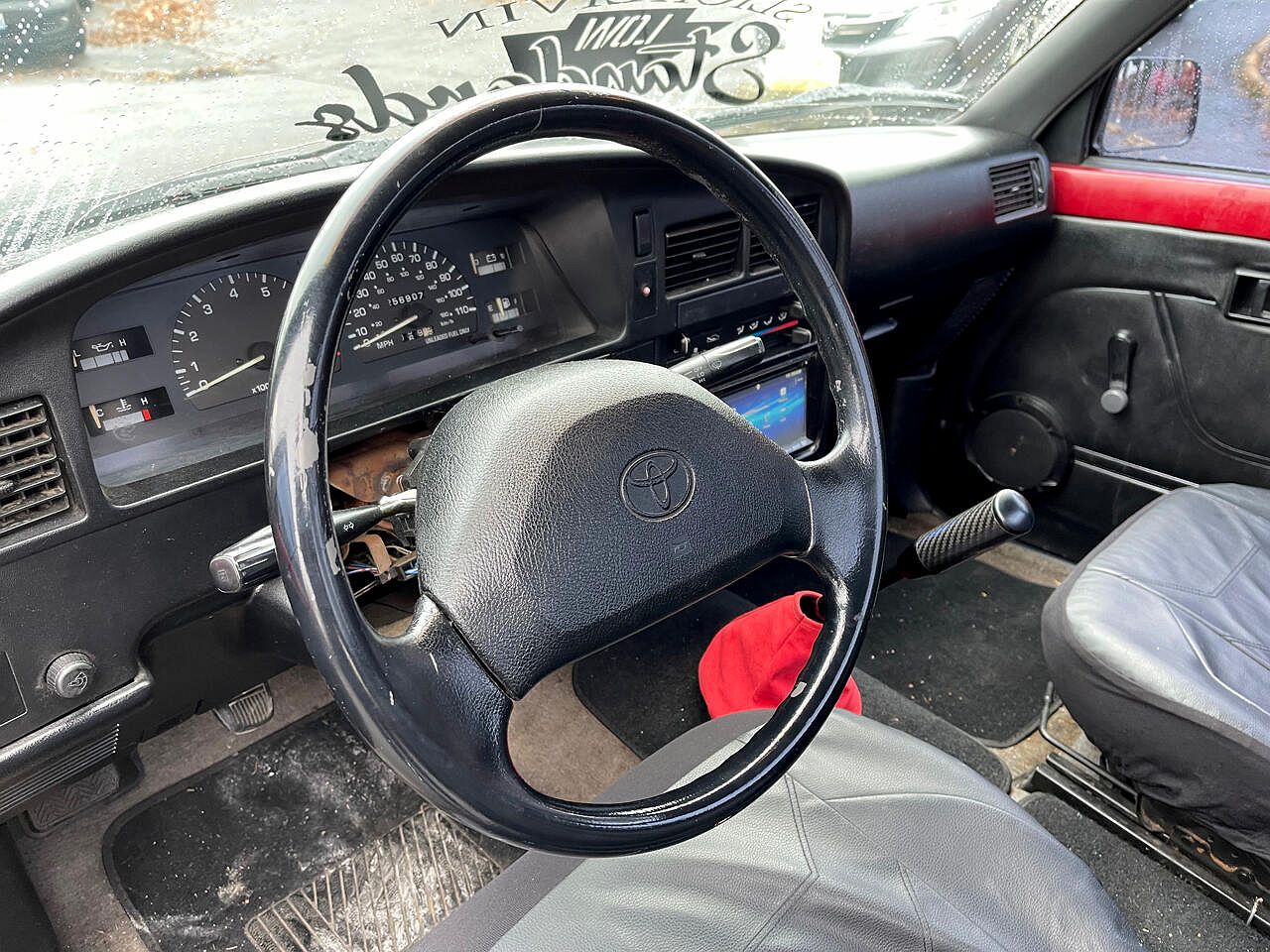 1993 Toyota Pickup null image 9