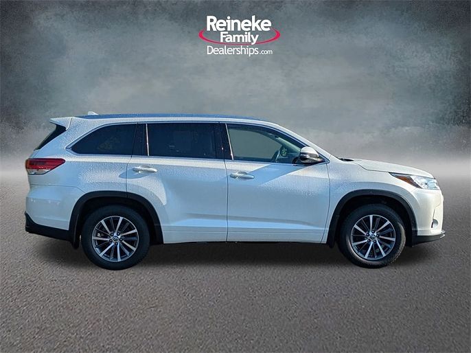 2017 Toyota Highlander