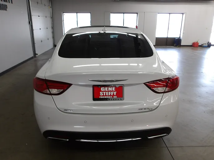2015 Chrysler 200