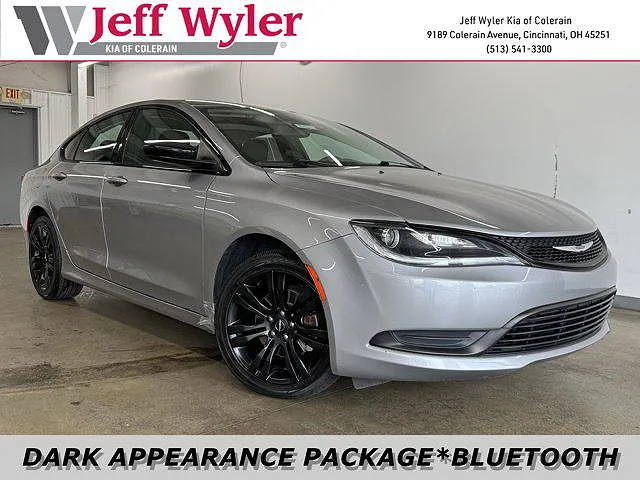 2017 Chrysler 200