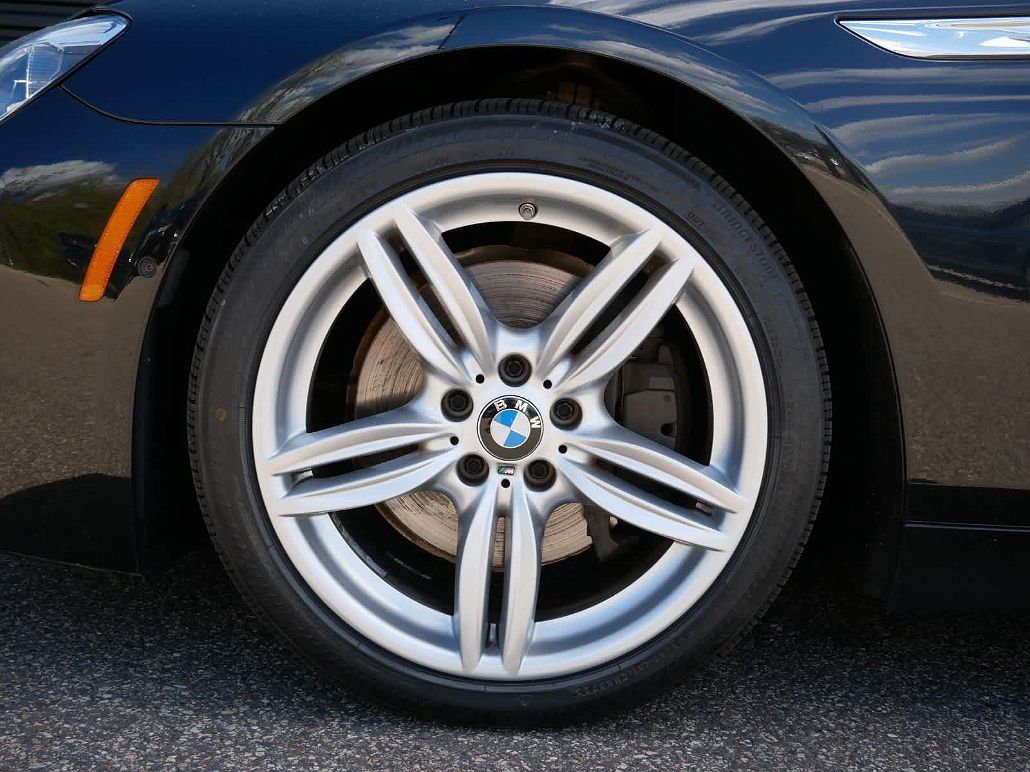 2017 BMW 6 Series 650i xDrive image 3