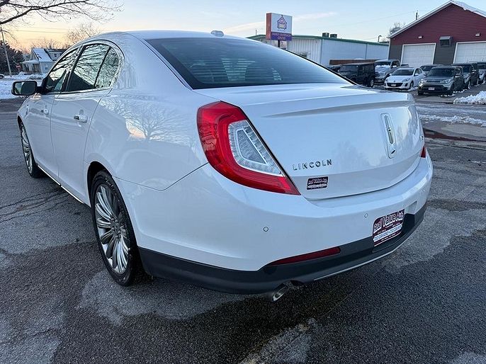 2014 Lincoln MKS