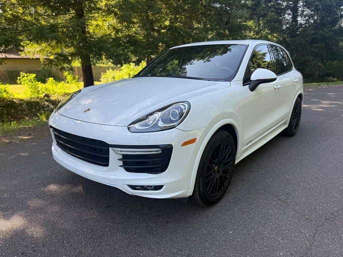 2016 Porsche Cayenne