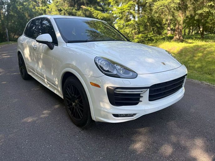 2016 Porsche Cayenne