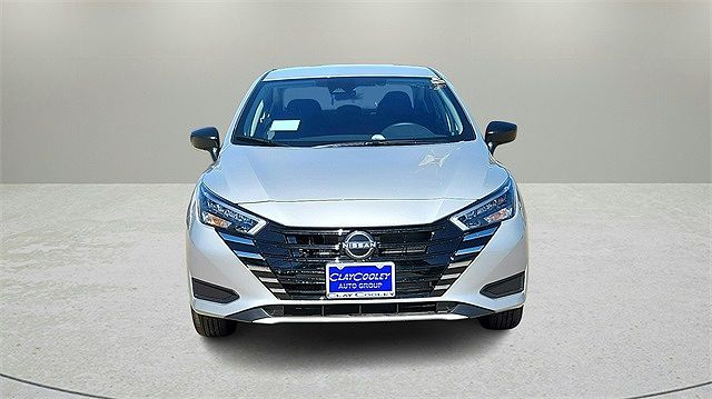 2025 Nissan Versa