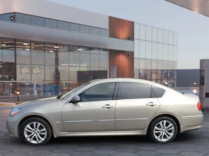 2008 Infiniti M35
